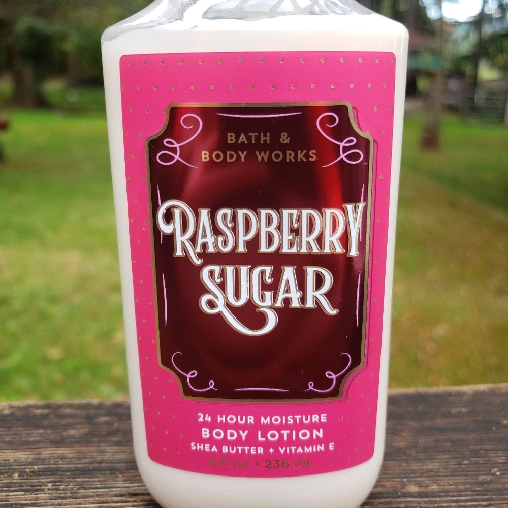 Bath & Body Works Raspberry Sugar Body Lotion - 8 fl oz - Picture 2 of 9